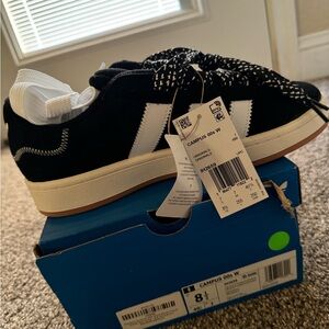 Women’s Adidas Campus